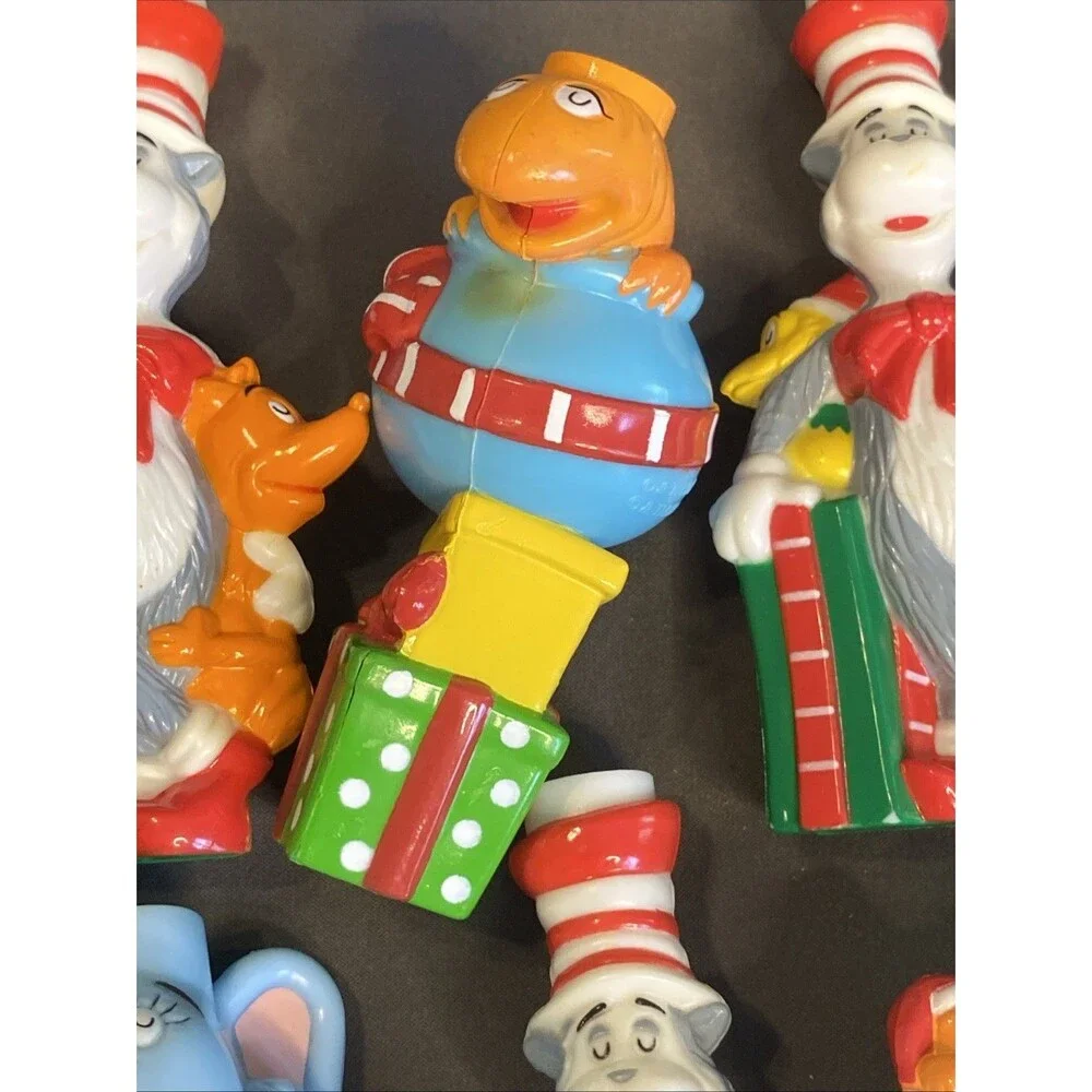 10 Cat In The Hat Dr. Seuss Christmas Holiday Light Strand Covers Colorful
